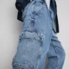 Löst sittande cargo-Jeans med medelhög midja