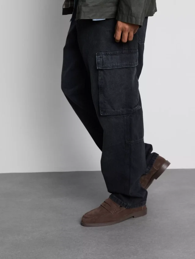 Löst sittande cargo-Jeans med medelhög midja