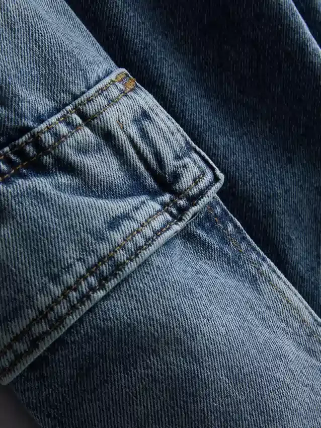 Löst sittande cargo-Jeans med medelhög midja