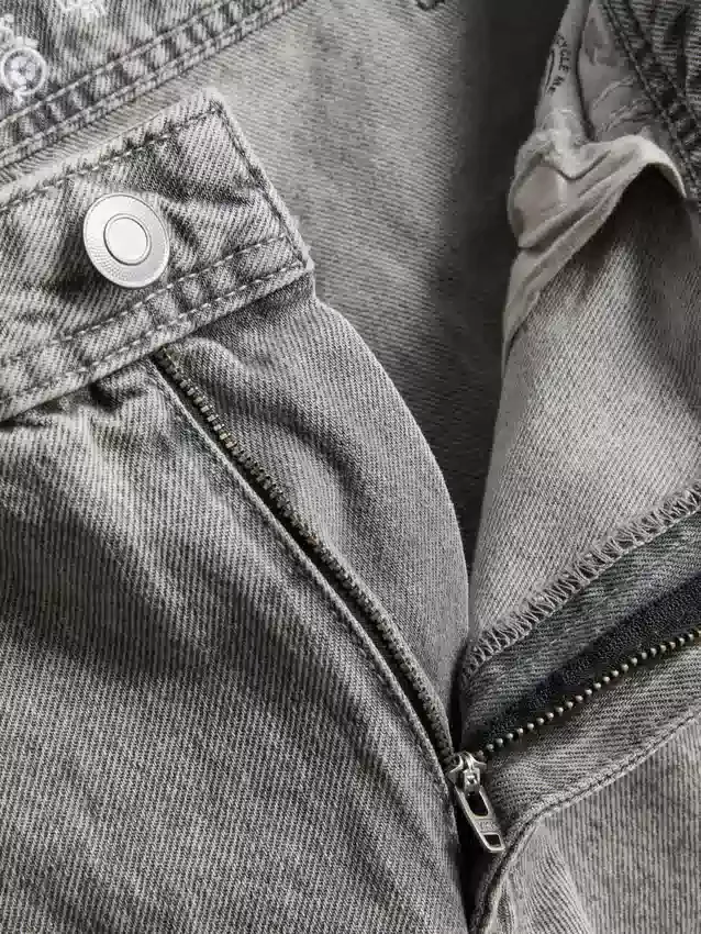 Löst sittande cargo-Jeans med medelhög midja
