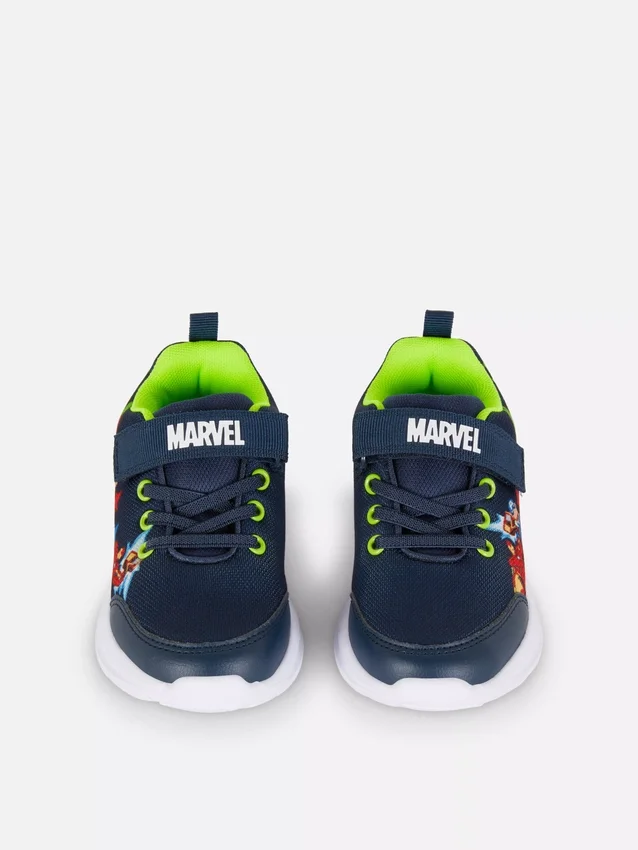 Marvel Avengers-träningsskor