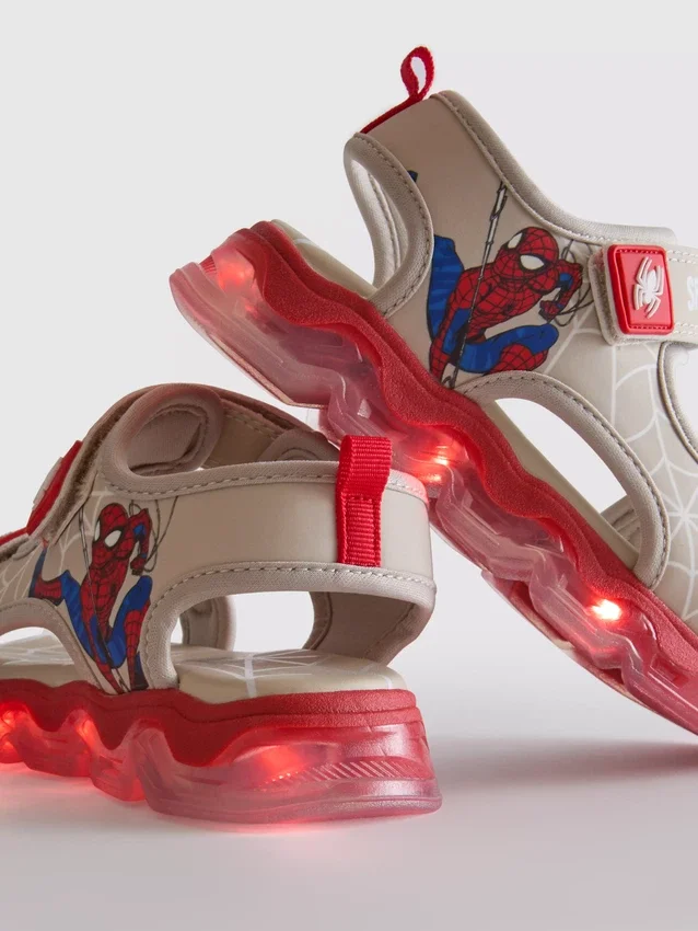Marvel Spider-Man-sandaler med ljusfunktion