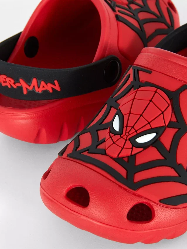 Marvel Spider-Man-träskor med rem bak