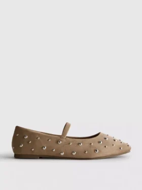 Mary Janes med nitar