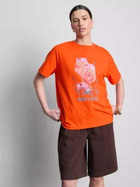 Maura K Spanien – avslappnad T-shirt med tryck