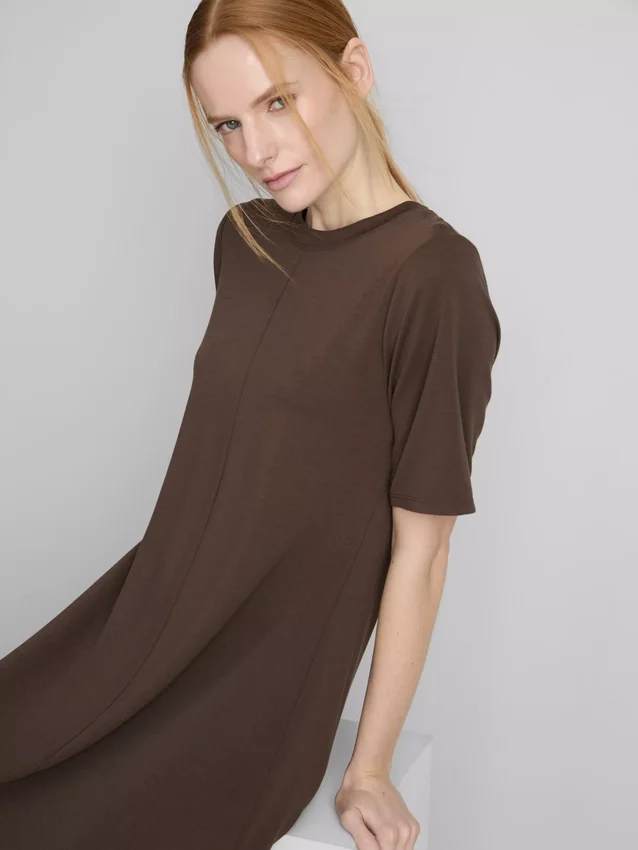 Midi-T-shirtklänning
