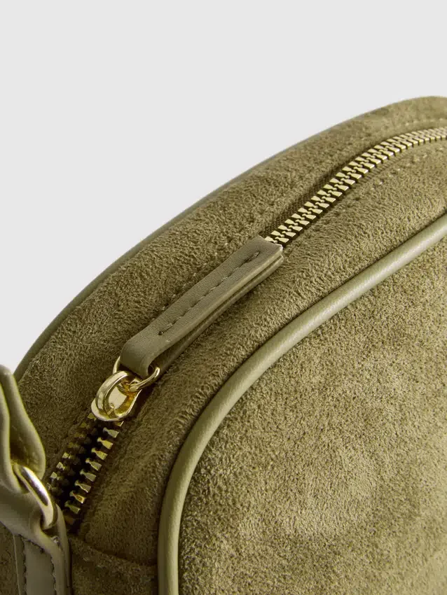Mini-crossbodyväska i imitationsmocka