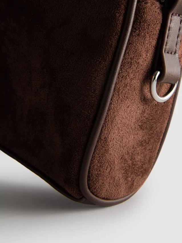 Mini-crossbodyväska i imitationsmocka