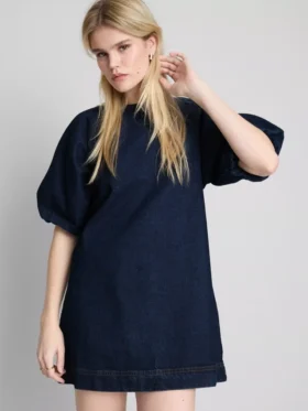 Miniklänning i bomullsdenim med puffärmar