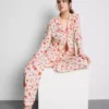 Mönstrad pyjamasar i boyfriend-stil