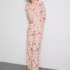 Mönstrad pyjamasar i boyfriend-stil