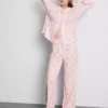 Mönstrad pyjamasar i boyfriend-stil