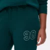 Mönstrade joggingbyxor med uppvikt benslut