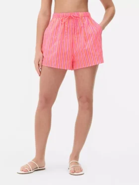 Mönstrade strandshorts