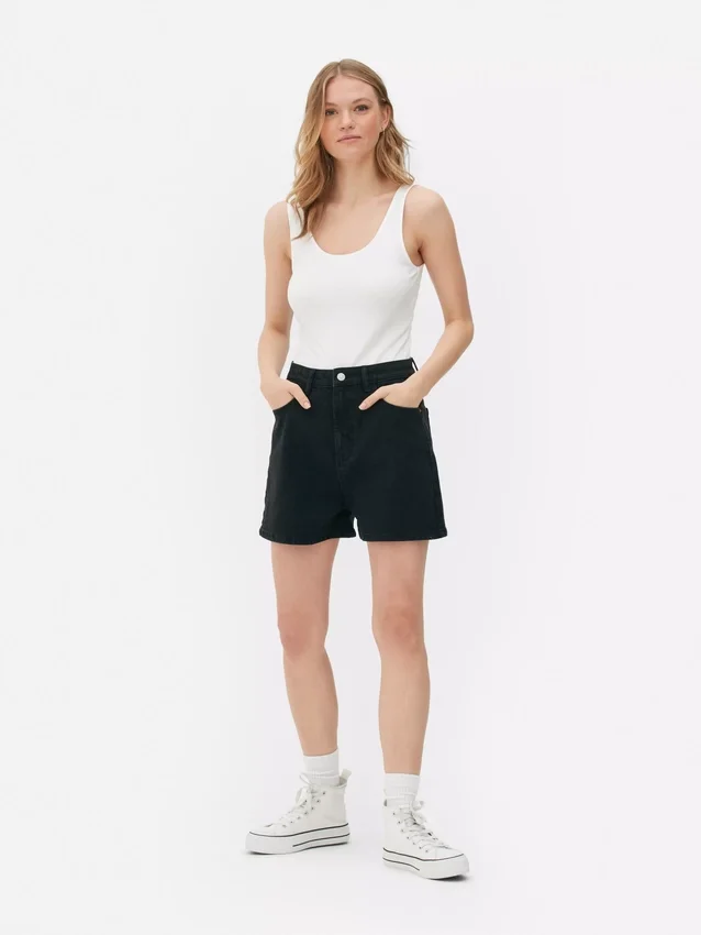 Mom-shorts i denim