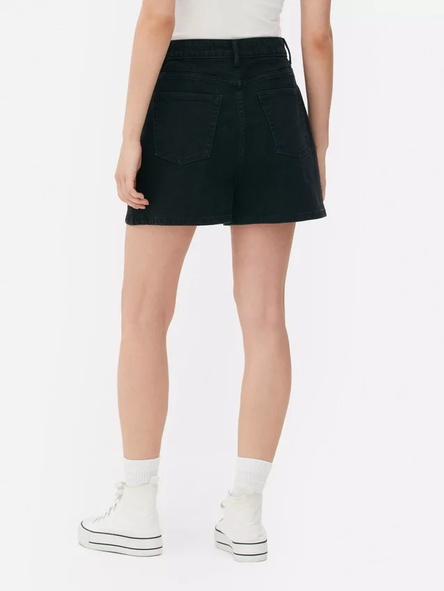 Mom-shorts i denim