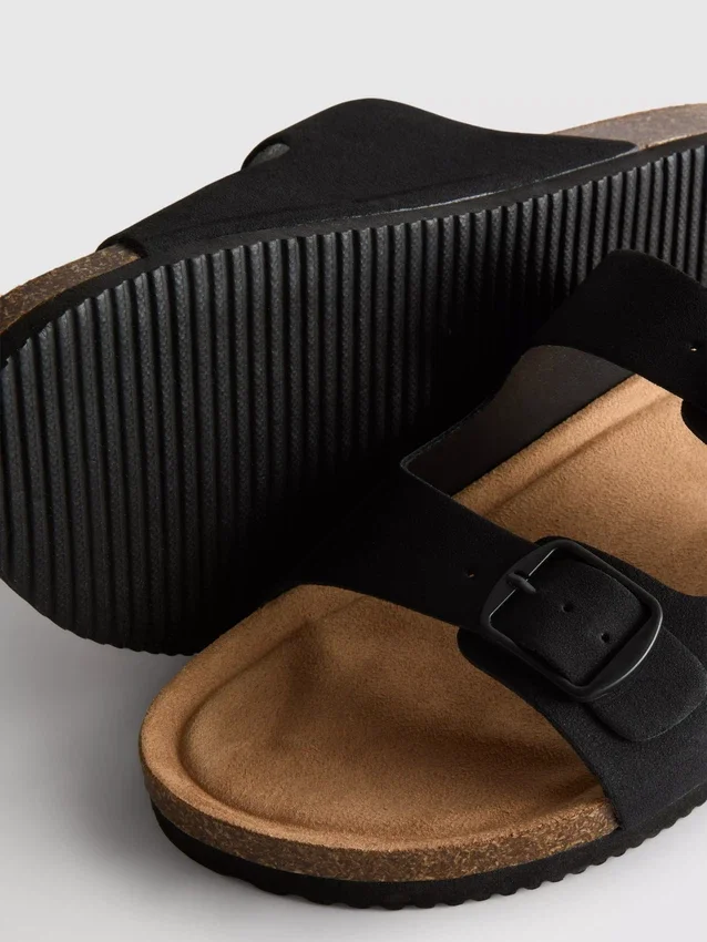 Mulesandaler med dubbla spännen