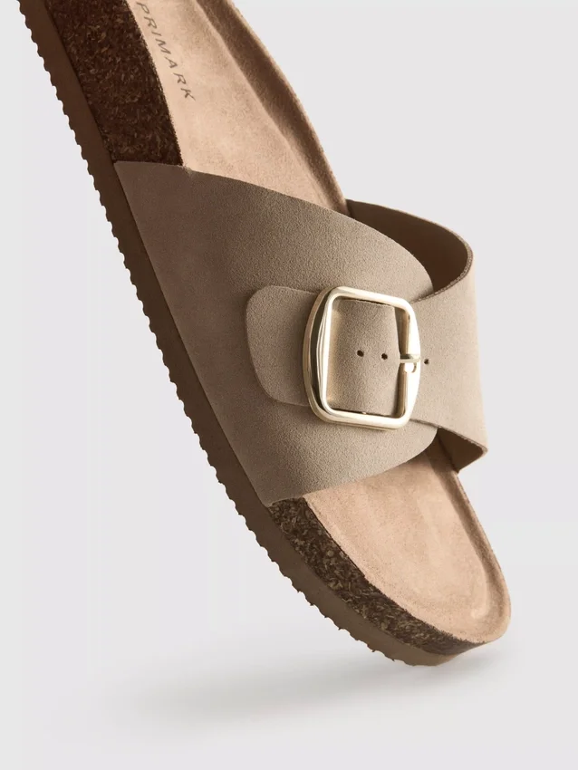 Mulesandaler med spänne
