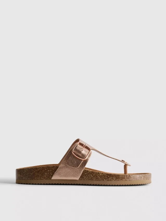 Mulesandaler med T-rem och spänne