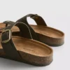 Mulesandaler med T-rem och spänne