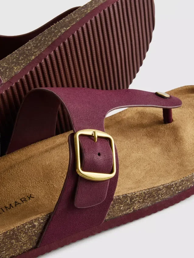 Mulesandaler med T-rem och spänne