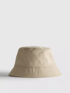Oumbärlig buckethat