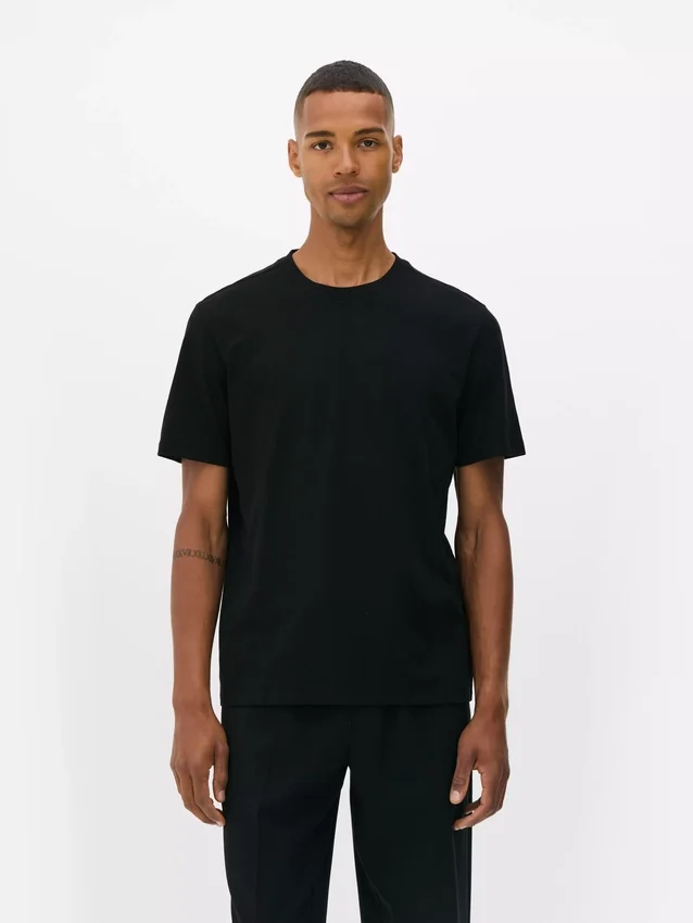 Oumbärlig kortärmad t-shirt
