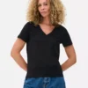 Oumbärlig T-shirt med V-ringning