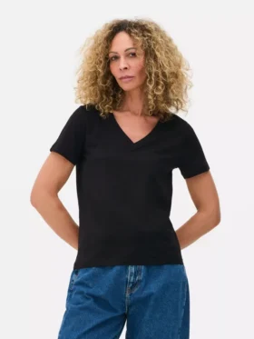 Oumbärlig T-shirt med V-ringning