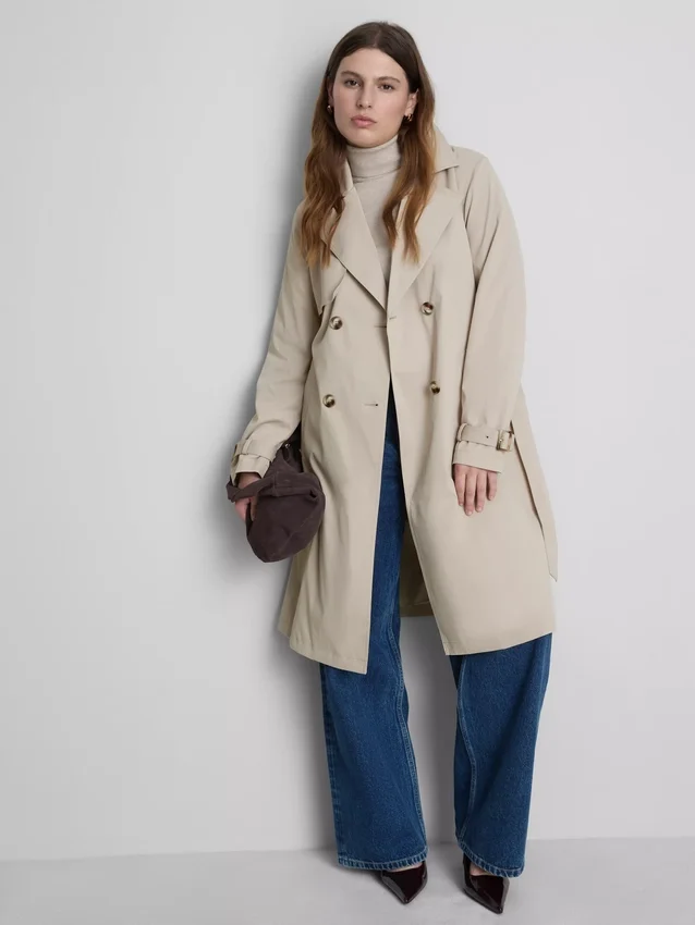 Oumbärlig trenchcoat med bälte