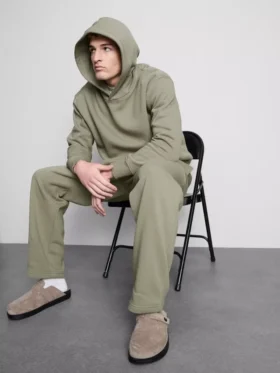 Oversized hoodie – ett måste i garderoben