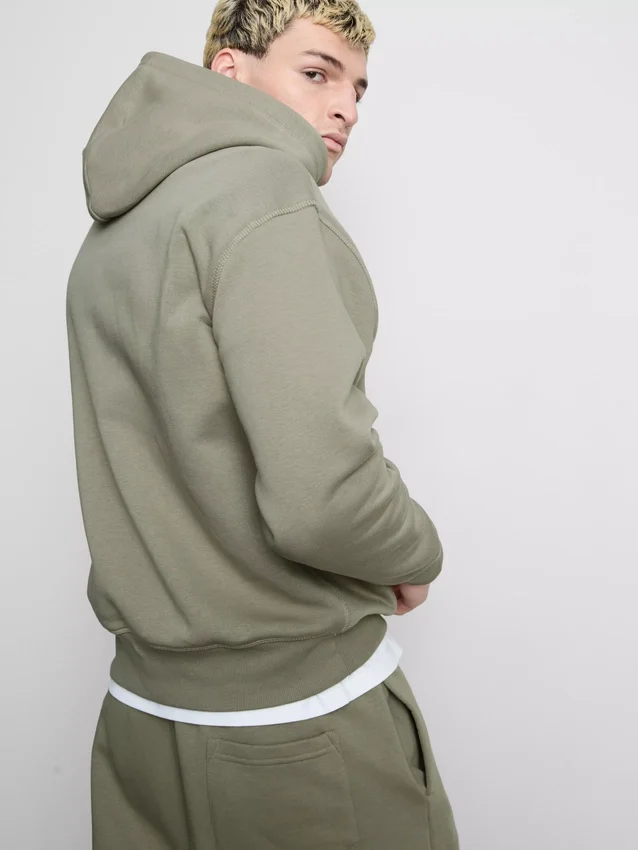 Oversized hoodie – ett måste i garderoben