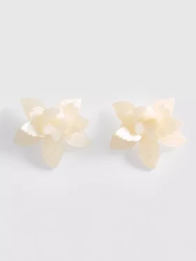 Paula Echevarría 3D-örhängen med blommotiv
