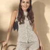 Paula Echevarría stickad randig topp med knappar