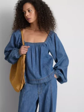 Paula Echevarría topp i denim med puffärmar