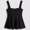 Peplum-top i crepe med hjärtformad halsringning