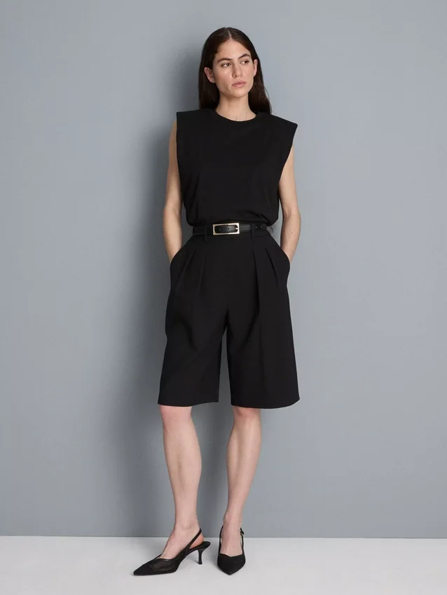 Plisserade bermudashorts