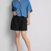 Plisserade shorts i linneblandning