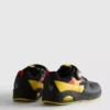 Pokémon-sneakers med lysande detaljer