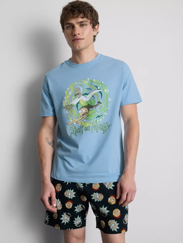 Pyjamasar i Rick and Morty-motiv