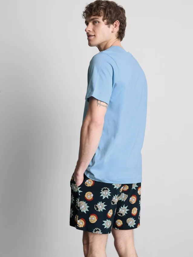 Pyjamasar i Rick and Morty-motiv