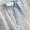 Pyjamasar i satin med blommönster i boyfriend-stil