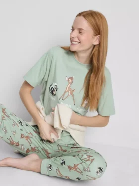 Pyjamasar med Bambi-motiv från Disney