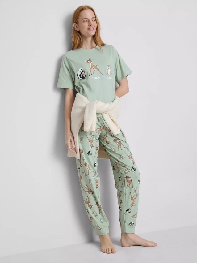 Pyjamasar med Bambi-motiv från Disney