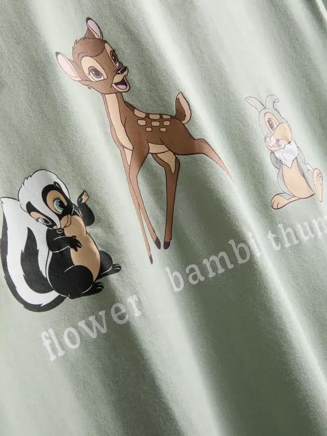 Pyjamasar med Bambi-motiv från Disney