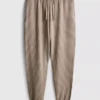 Pyjamasbyxor med texturerade ränder