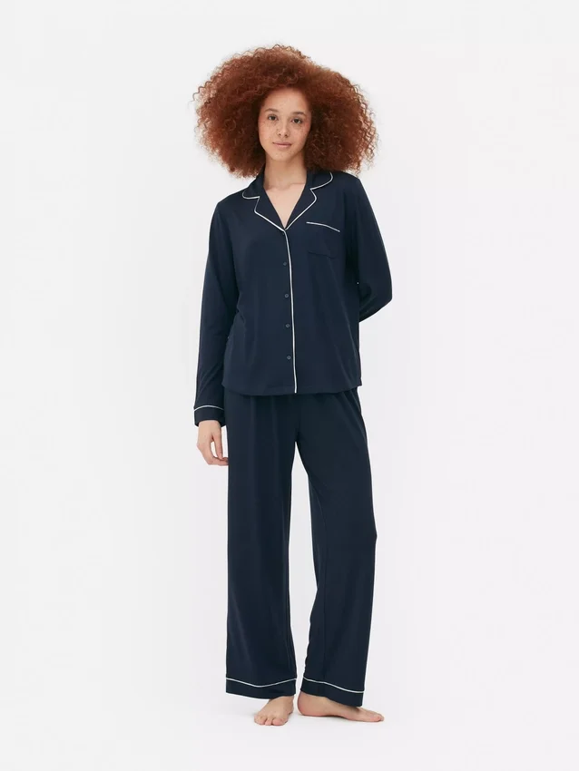 Pyjamaset i jersey med långa ärmar i boyfriend-stil