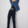 Rakskurna jeans i bomullsdenim med medelhög midja