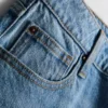Rakskurna jeans i bomullsdenim med medelhög midja