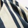Randig blus med spetsig nederkant